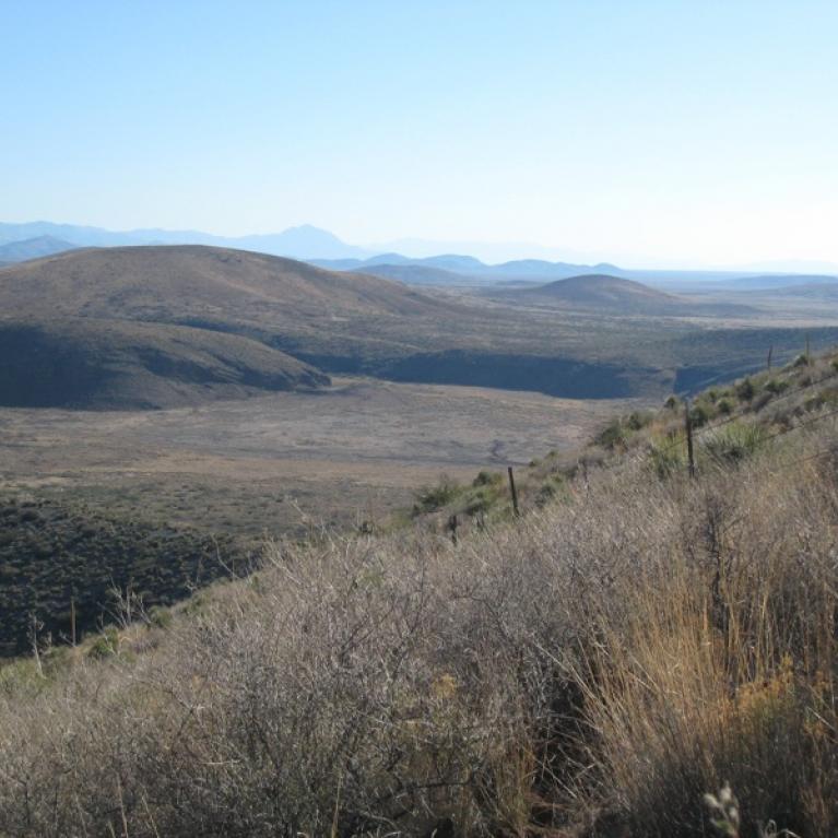 Fall 2009 - Geronimo/San Bernadino Volcanic Field, Arizona | LPL Grad Site